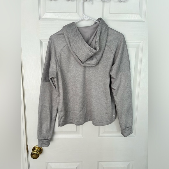 NWOT Adidas climawarm women’s gray hoodie size small - Picture 7 of 12
